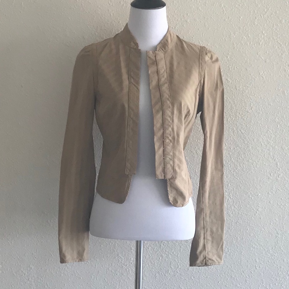 BCBGMAXAZRIA Fitted Blazer